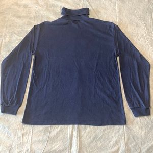 L Steeplechase Blue turtleneck
